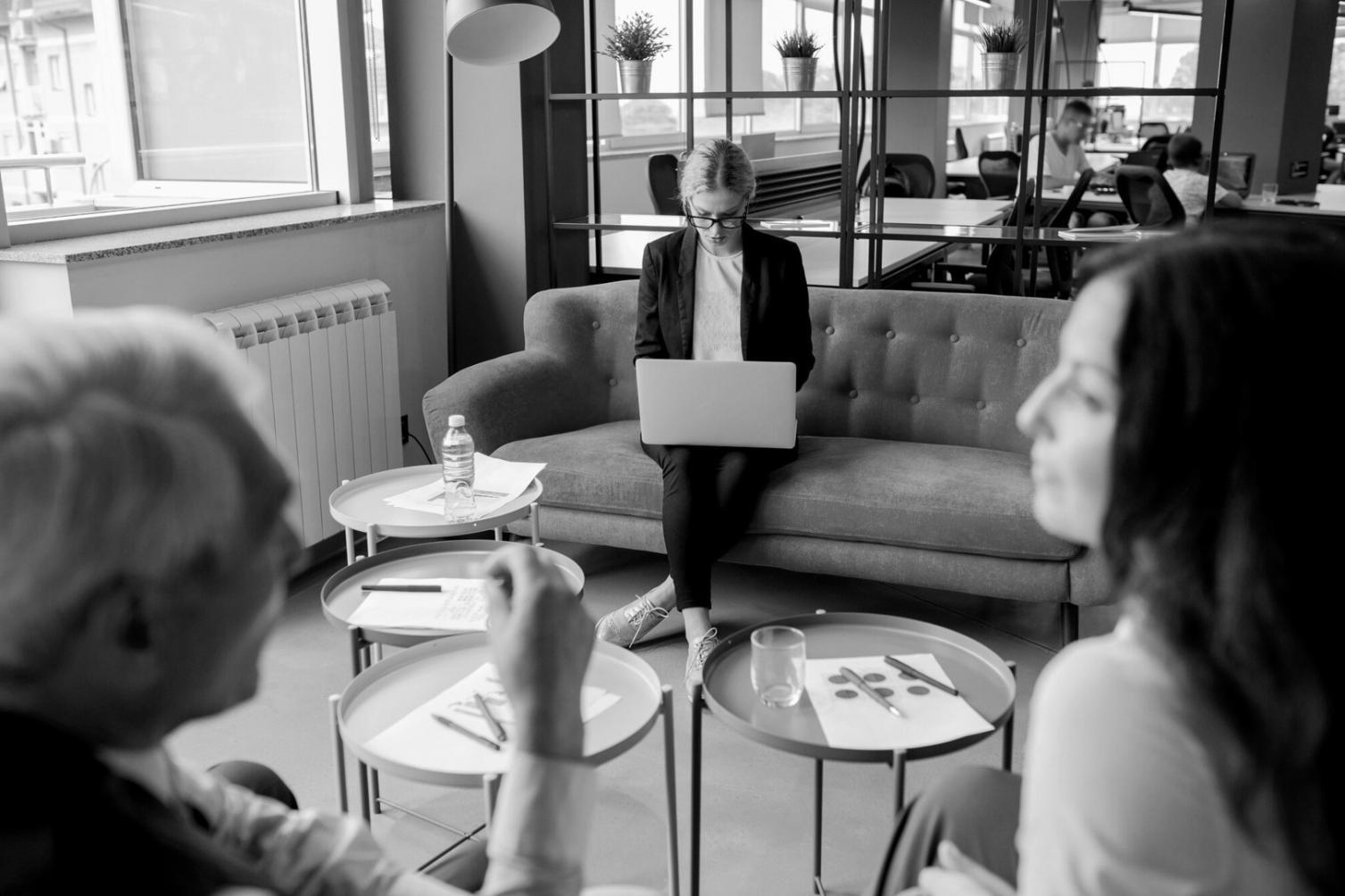 Espace de travail avec analyses financières